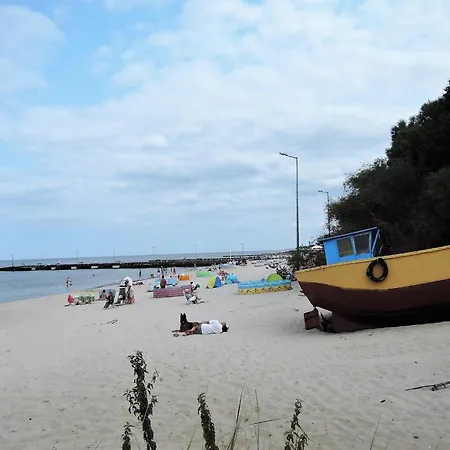 New Homes For 7 People, Casa vacanze *